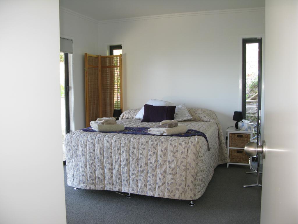 Bay View Retreat Apartment Whangarei Heads Bagian luar foto